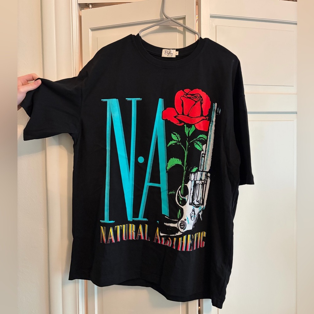 Black Graphic Guns and Roses T Shirt